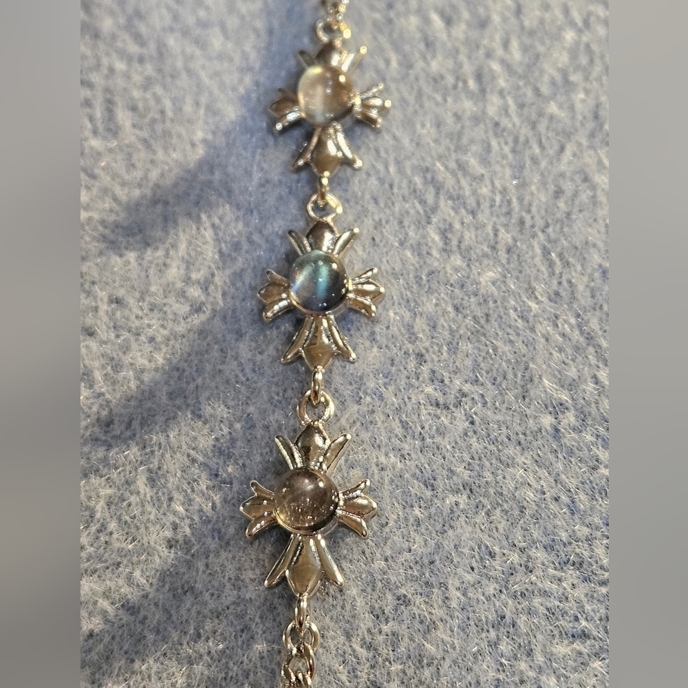 Adjustable Silver Labradorite Bracelet - image 3